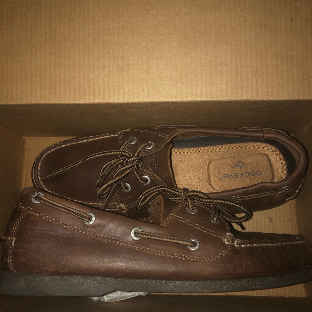 Docker shoes